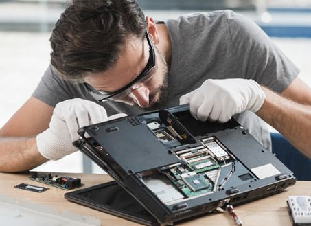 Desktop repair service Dubai for reliable computer support